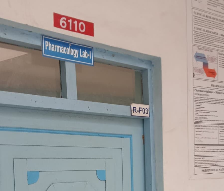 DBUU, DBIT Academic photo 3